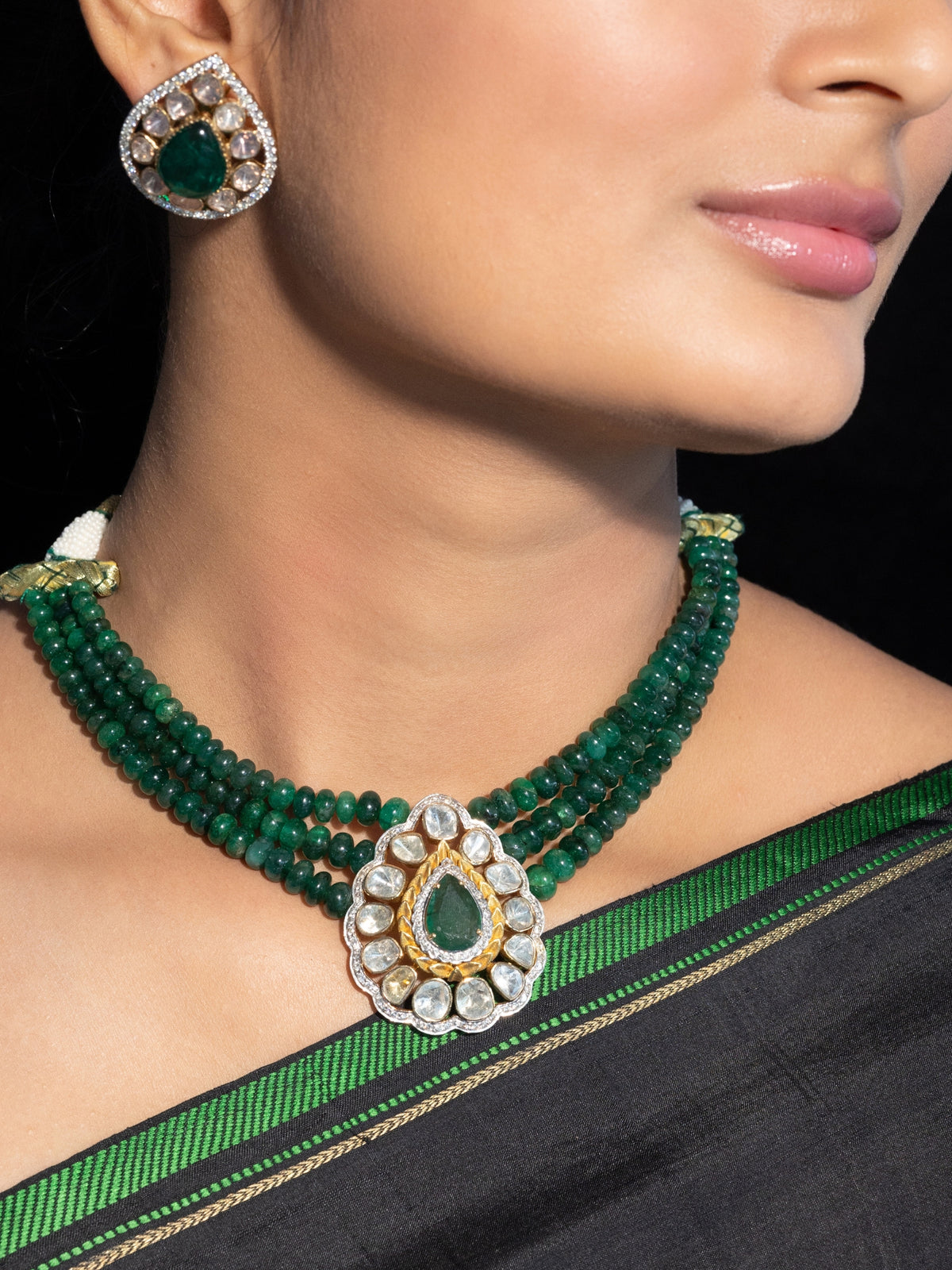 The Emerald talisman Earrings