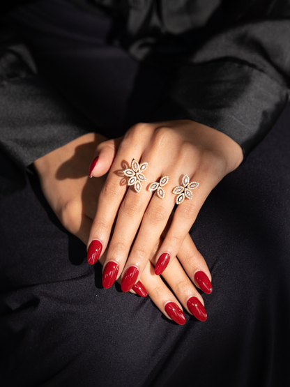 Eternal Fleur Ring