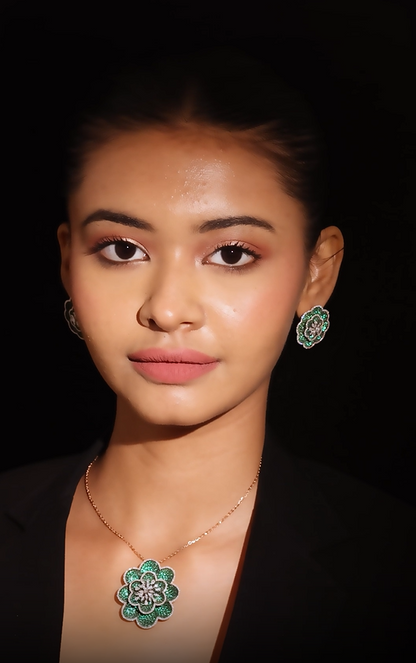 Verdant Bloom Pendant