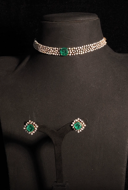 Regal Muse Set Earrings